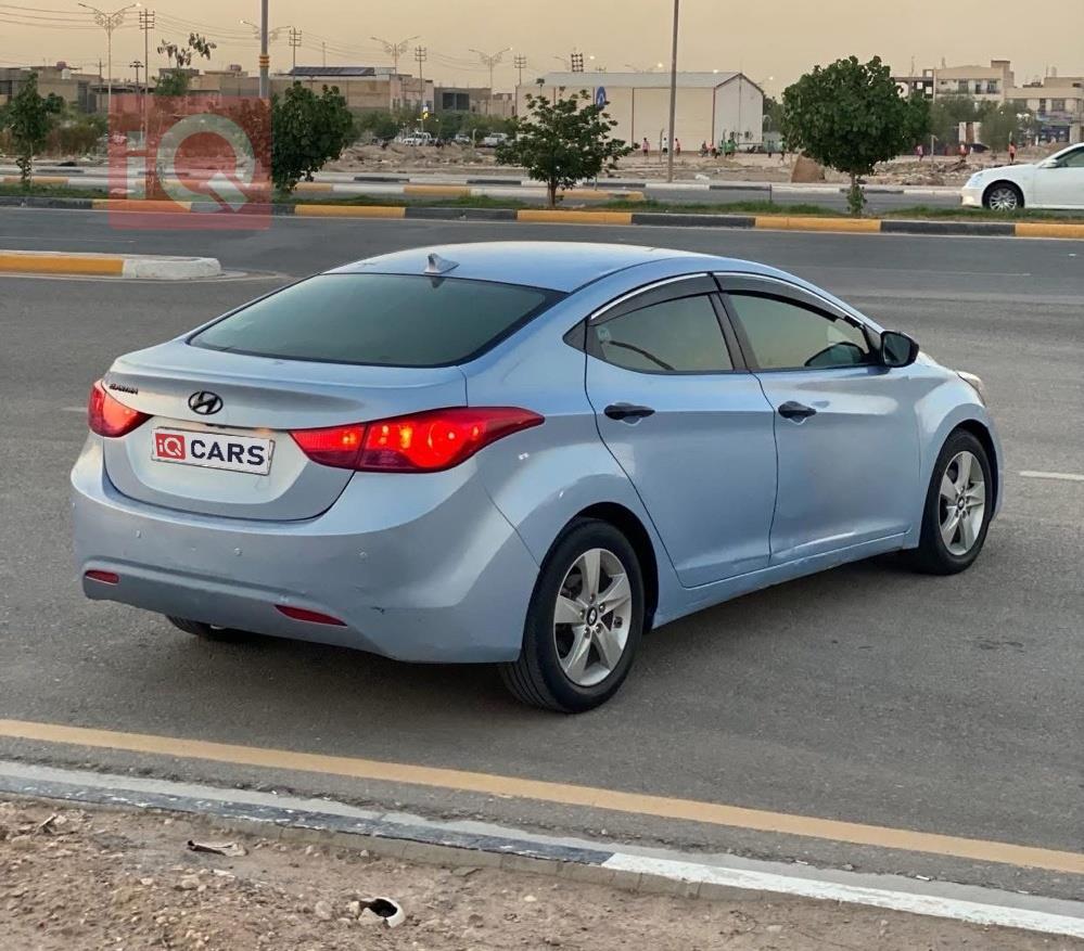 هيونداي النترا